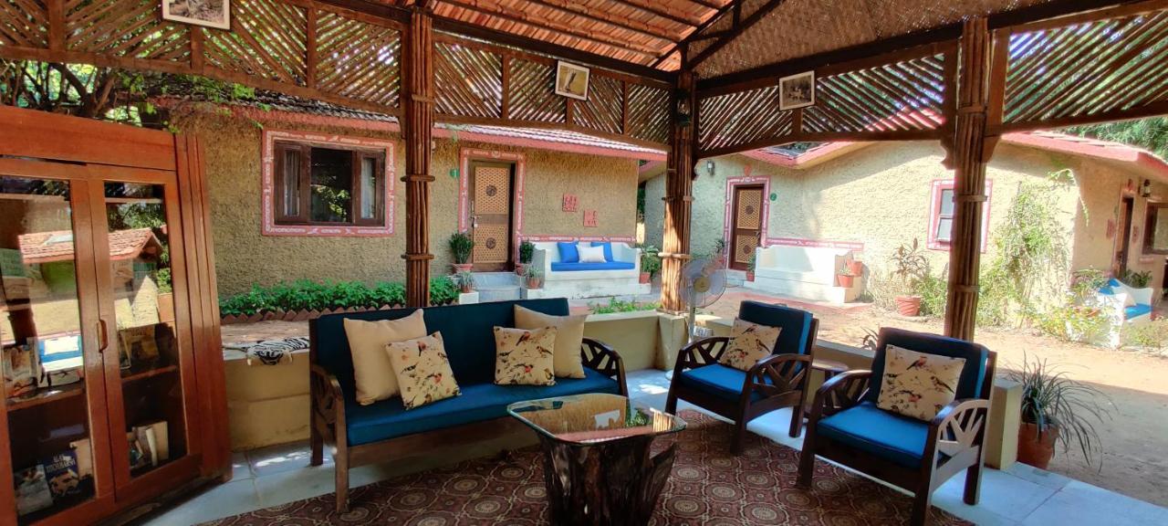 Bandhavgarh Jungle Lodge Tala  Exterior photo