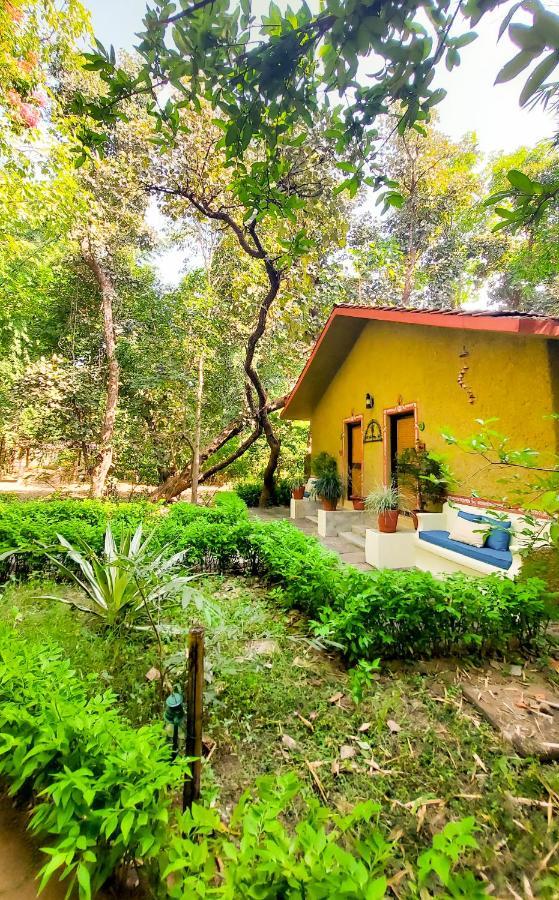 Bandhavgarh Jungle Lodge Tala  Exterior photo