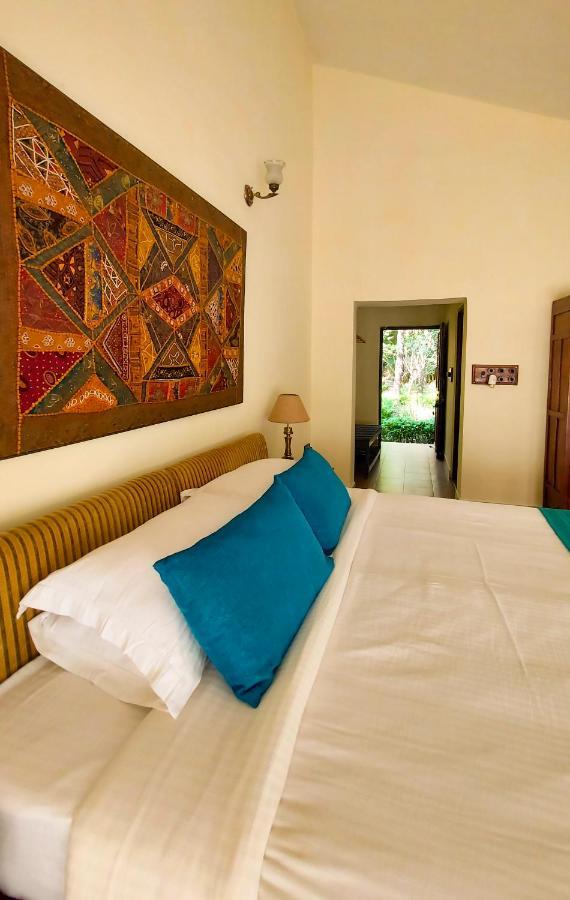 Bandhavgarh Jungle Lodge Tala  Exterior photo