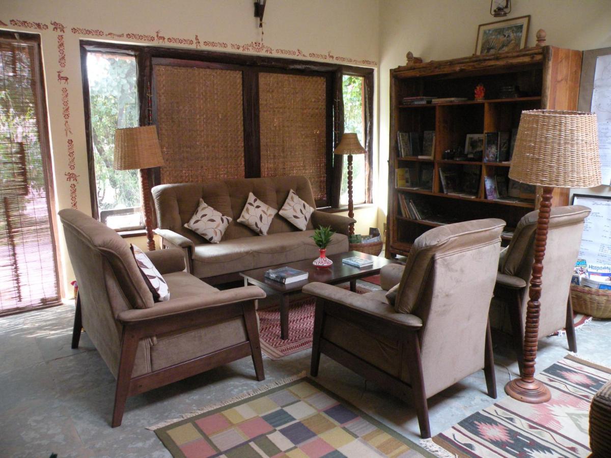 Bandhavgarh Jungle Lodge Tala  Exterior photo