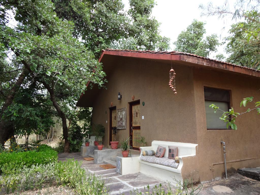 Bandhavgarh Jungle Lodge Tala  Exterior photo