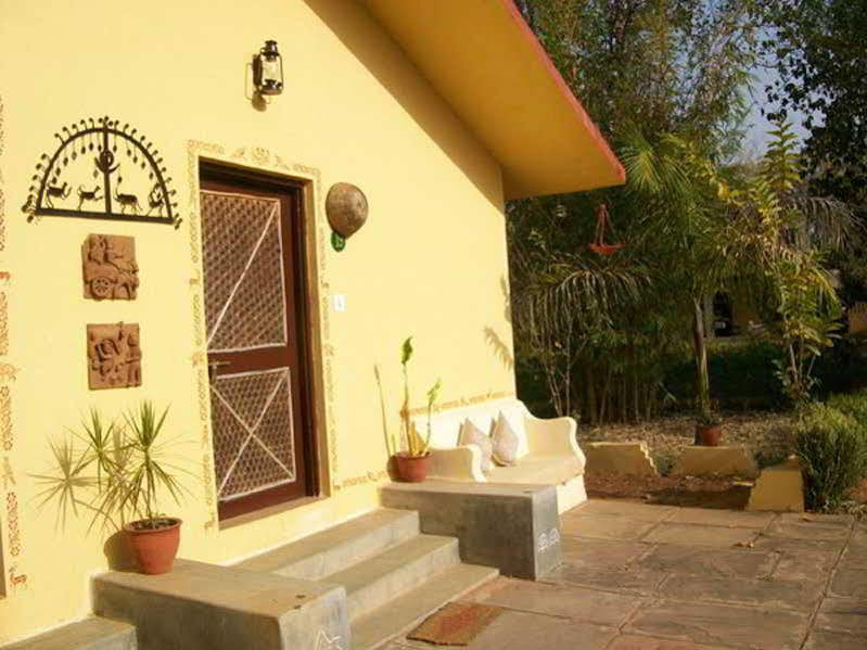 Bandhavgarh Jungle Lodge Tala  Exterior photo